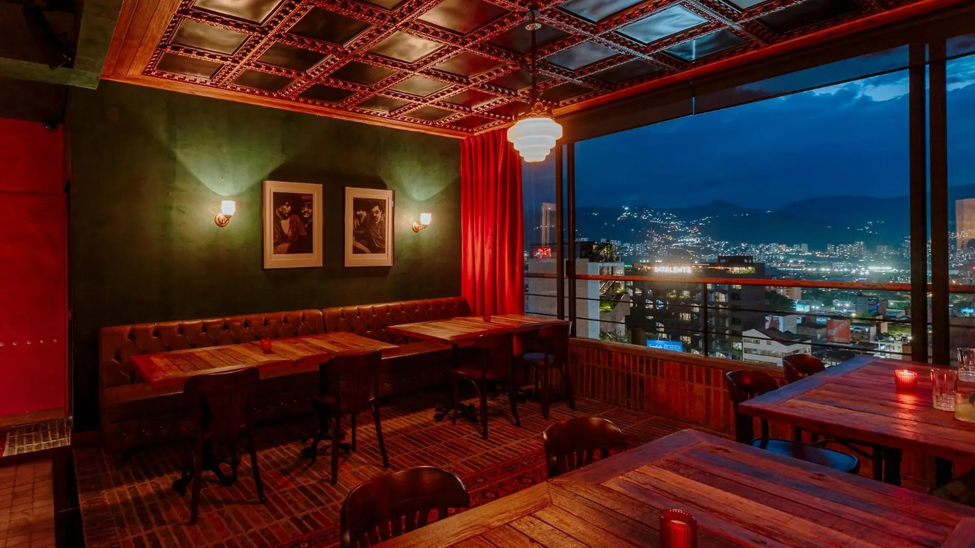 Hotel El Zarzo Medellin 4*,  Colombia